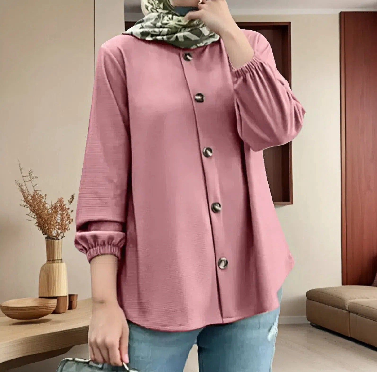 New Round Neck Long Sleeve Cuff Blouse